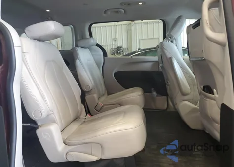 2017 Chrysler Pacifica Touring L Plus из США, поврежденный, VIN 2C4RC1EG2HR811827